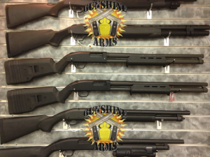 MOSSBERG 500 MAGPUL 8 SHOT