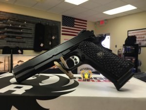 RUGER SR1911 NIGHT WATCHMAN