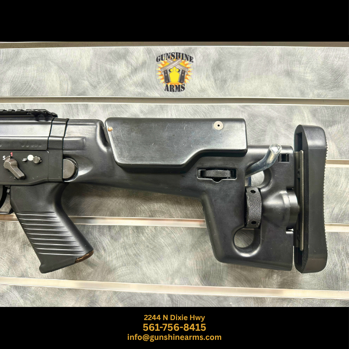SIG 550 sniper rifle – SIG SG 550-1 Sniper adjustable precision buttstock with cheek piece, adjustment wheels, and S/1 safety selector, left side